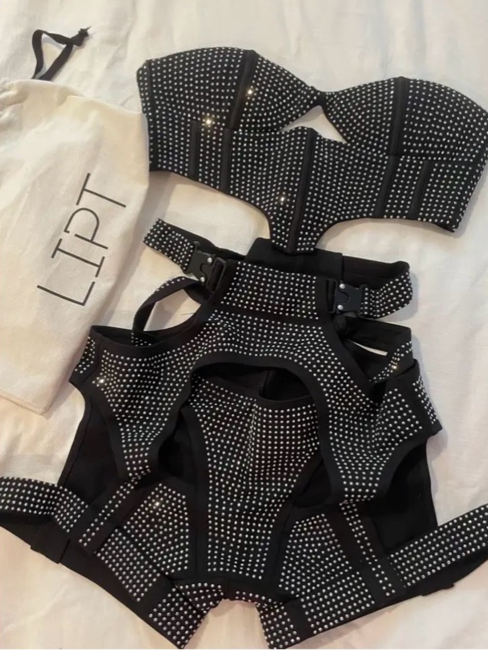 Lipt Label Morph Set in Black – XS/S
